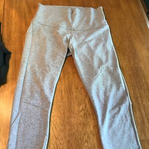Lululemon original wunder under crop leggings